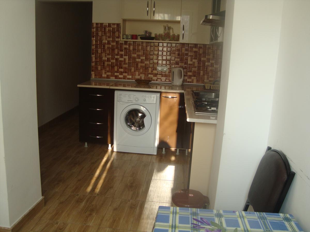 Apartments Azatutyan Avenue 9, Кв 19 เยเรวาน ภายนอก รูปภาพ